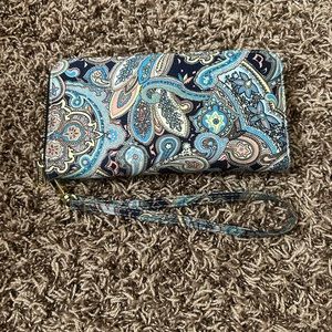 LoveShe Wristlet Zippered Wallet